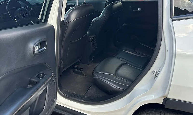 Jeep Compass Longitu...