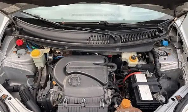 Fiat Palio Attractiv...