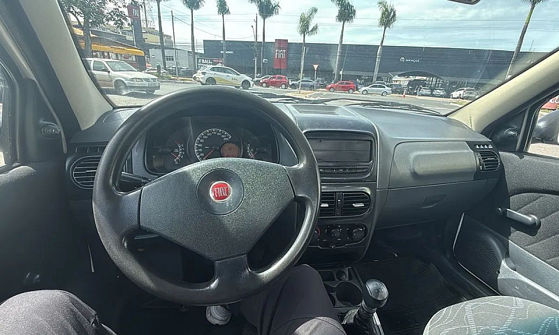 Fiat Strada Working ...