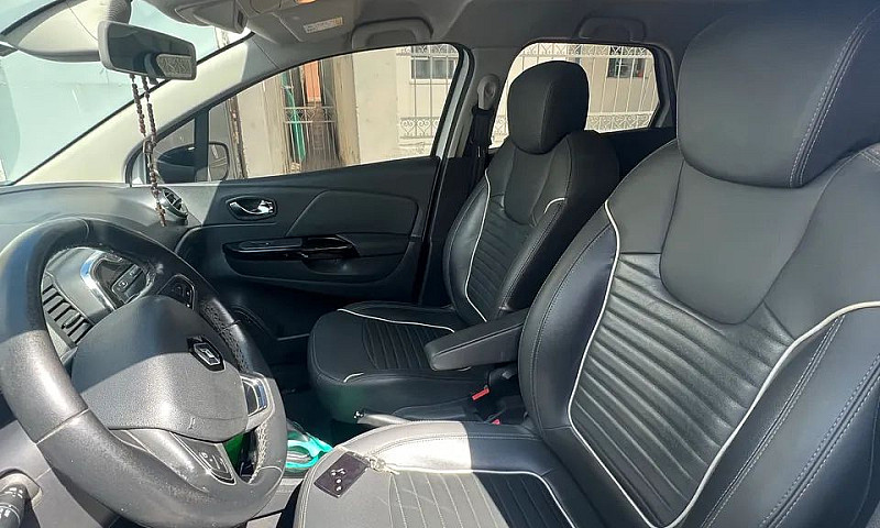 Renault Captur Inten...