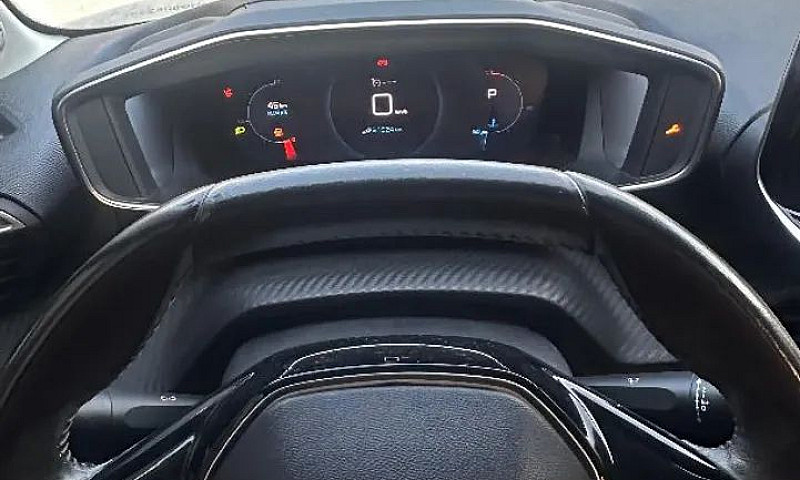 Peugeot 208 Allure 1...