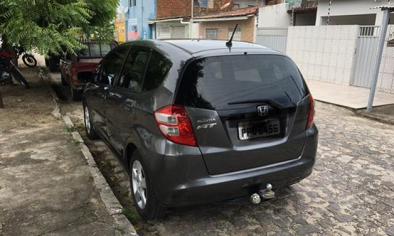 Honda Fit...