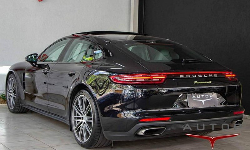 Porsche Panamera 2.9...