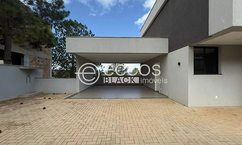 Casa Em Condomínio P...