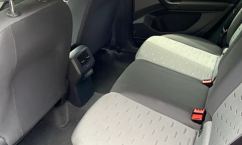 Volkswagen T-Cross C...