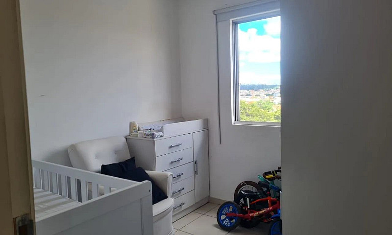 Vende-Se Apto 03 Qua...