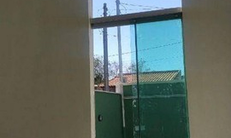 Casa Com 2 Dormitóri...