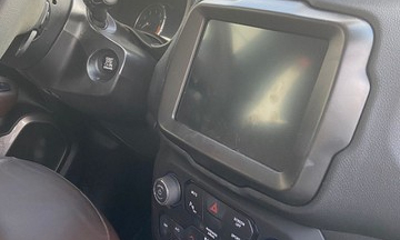 Jeep Renegade...