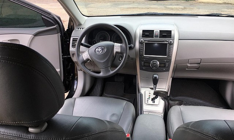 Vendo Corolla 2011...