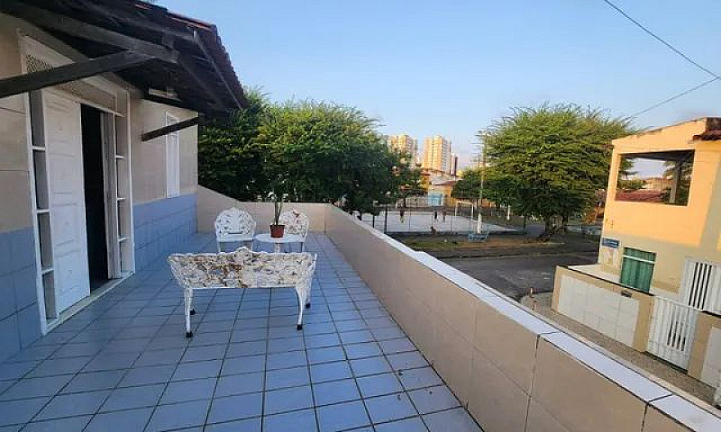 Casa No Luzia 90648 ...