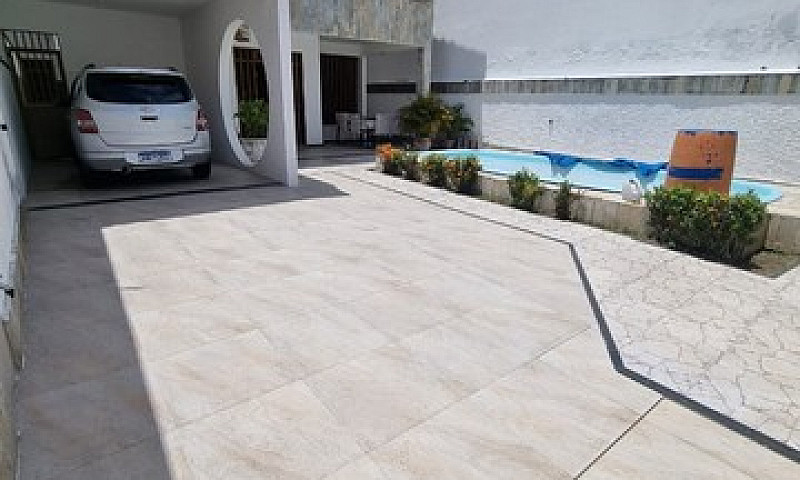 Casa À Venda No Bair...
