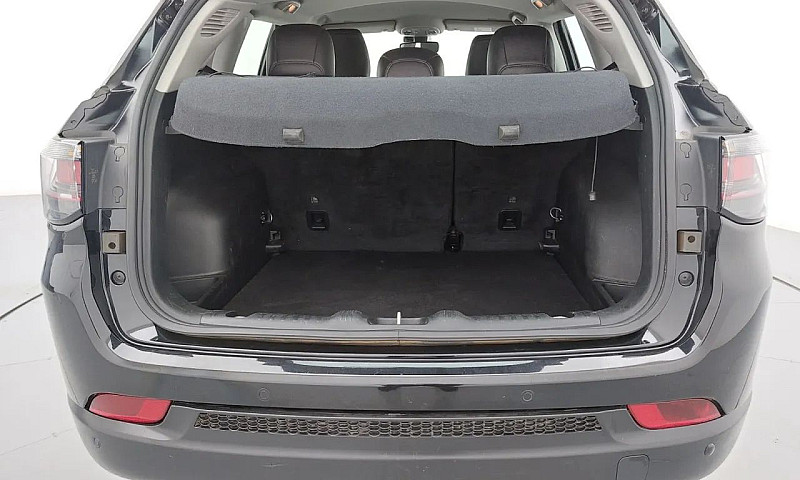 Jeep Compass 2023 1....