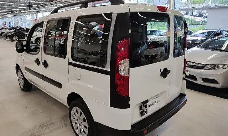 Fiat Doblo Essence 1...