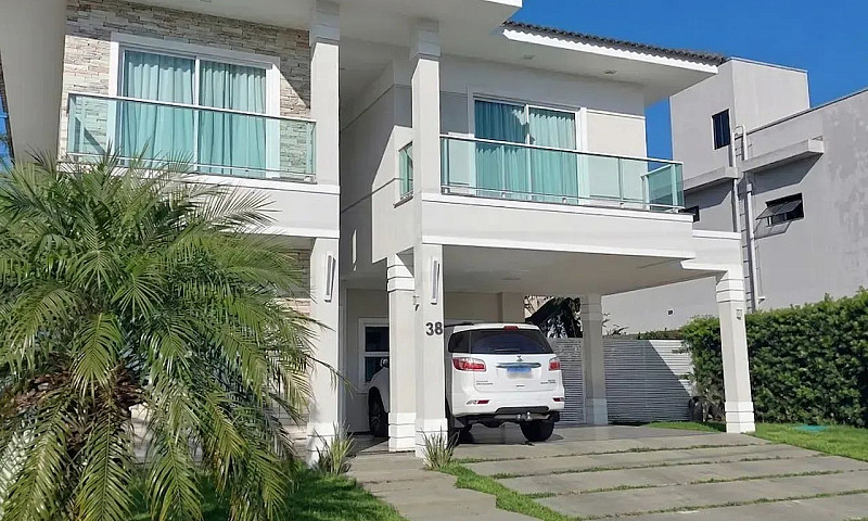 Casa De Condomínio P...
