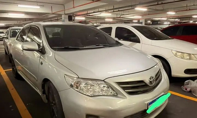 Toyota Corolla Gli 1...