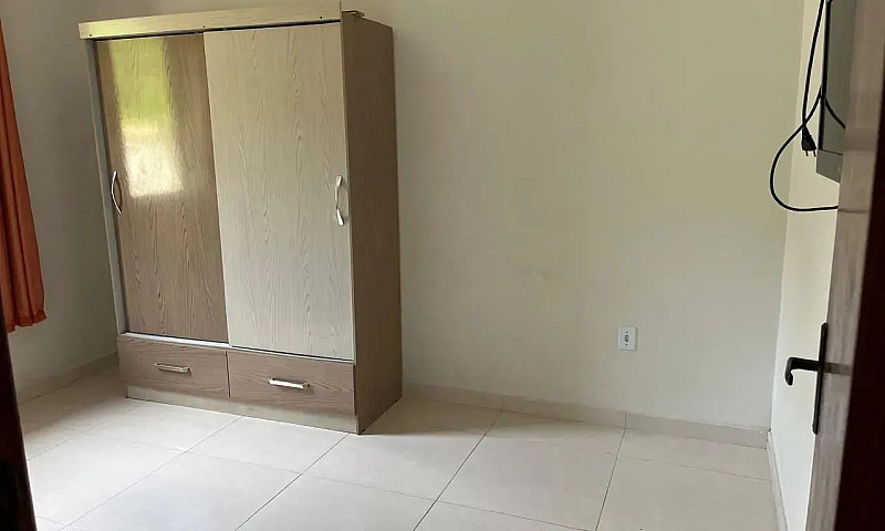 Linda Casa No Centro...