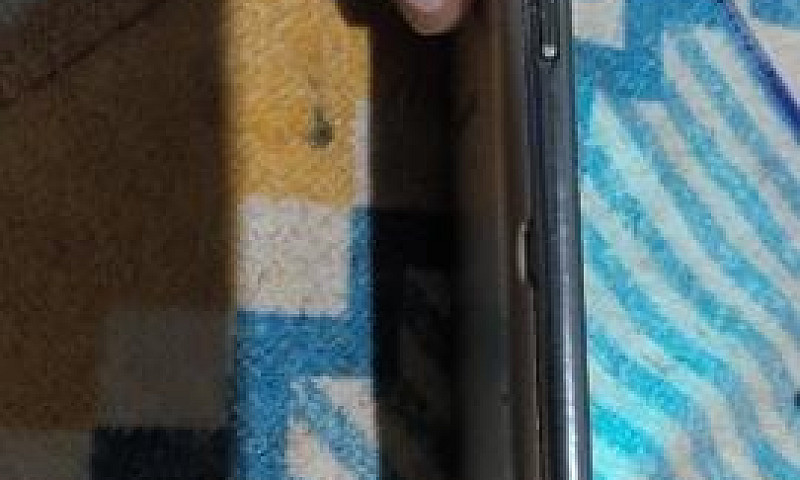 Celular J2 Normal...