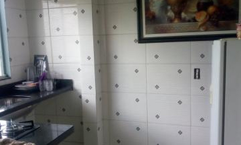 Alugo Linda Casa 800...