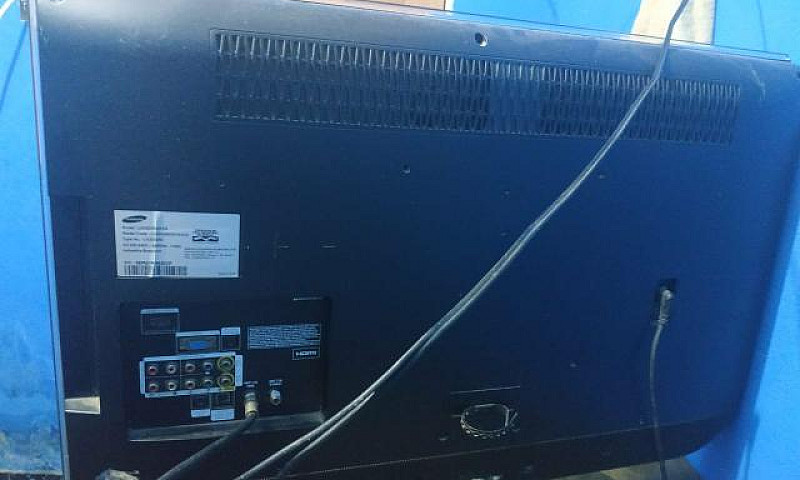 Vendo Tv 32 Polegada...