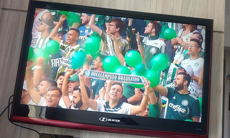 Tv42 Lcd Com Aparelh...