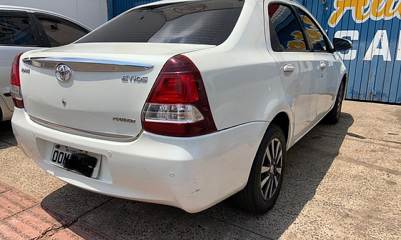 Toyota Etios Platinu...