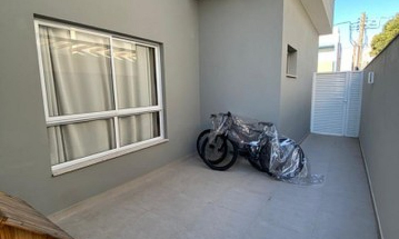 Casa Linear No Boule...
