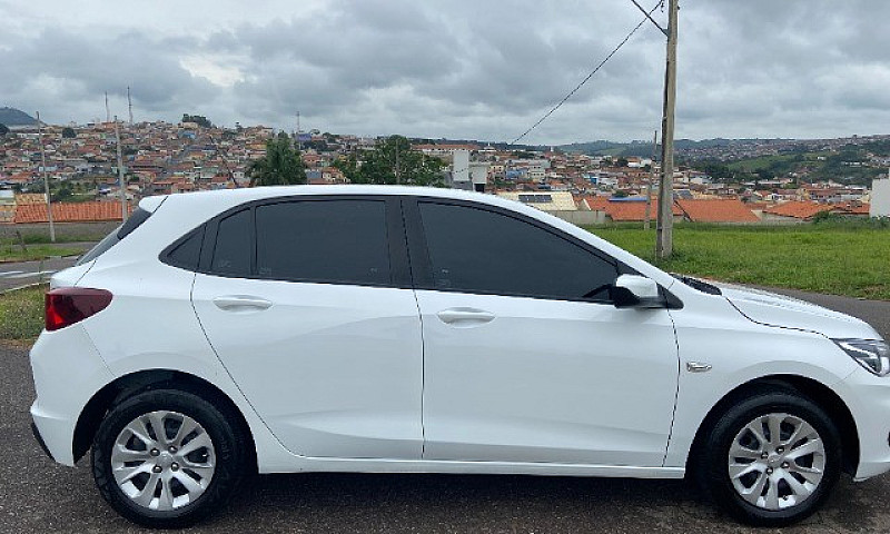 Ônix Chevrolet Lt 20...