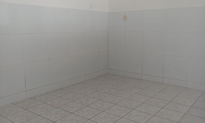 Duas Casas No Loteam...