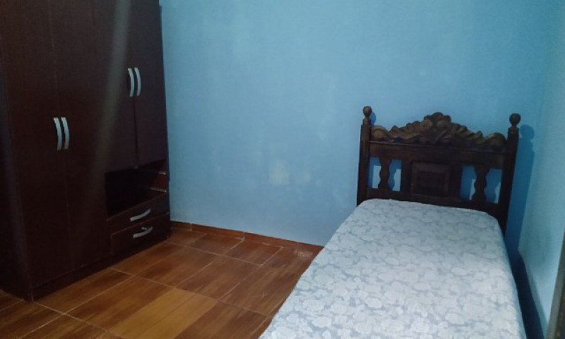 Aluguel De Quarto In...