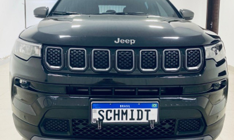 Jeep Compass T-270 8...