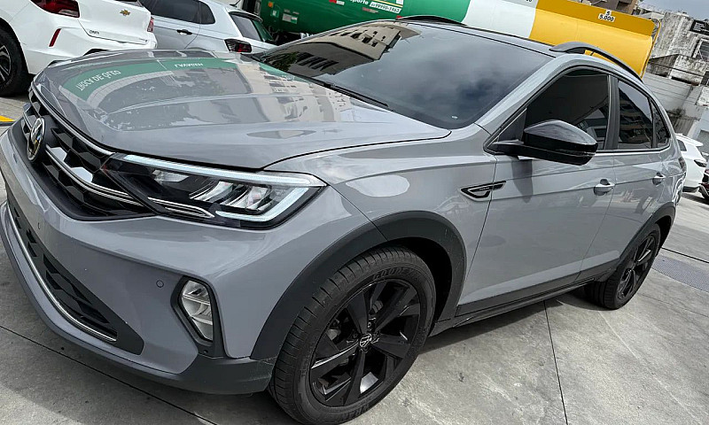 Volkswagen Nivus Hig...