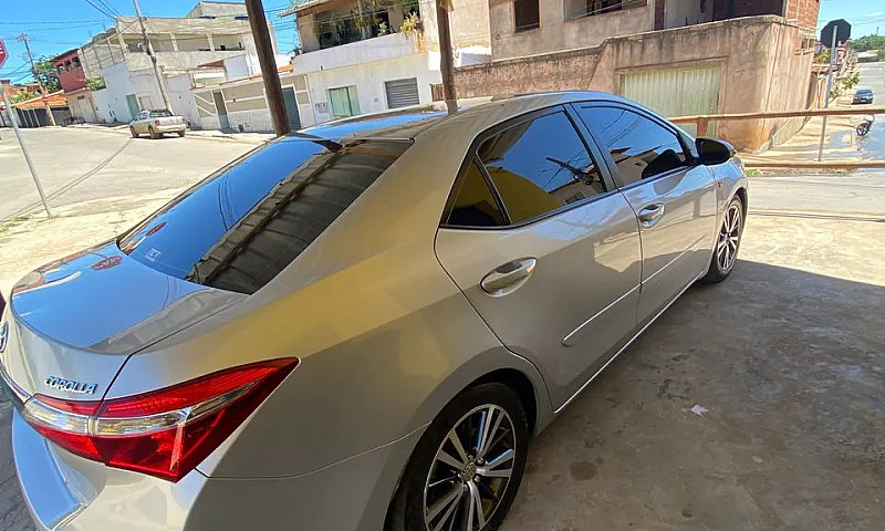 Toyota Corolla Gli 1...