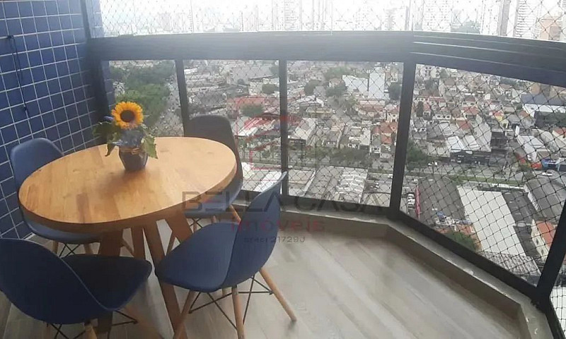Condomínio Edificio ...