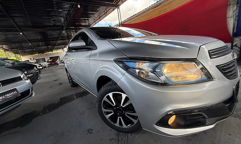 Chevrolet Onix Hatch...