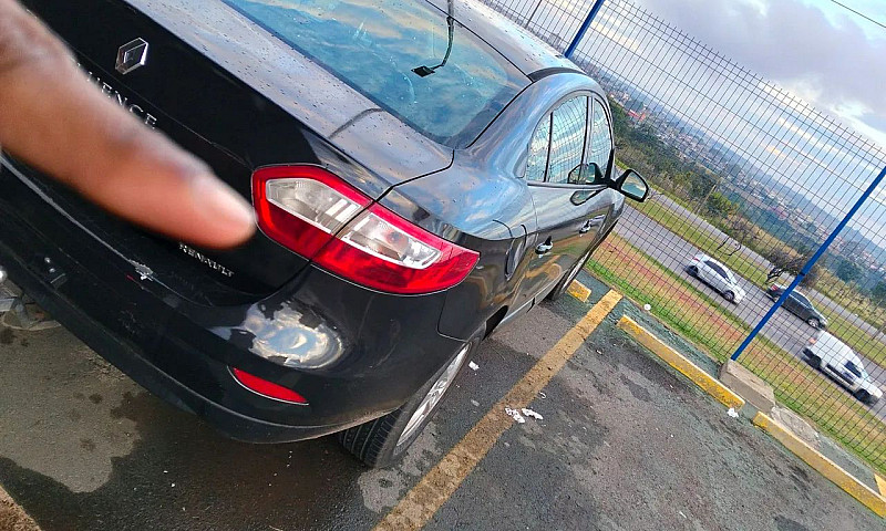Renault Fluence Sed....