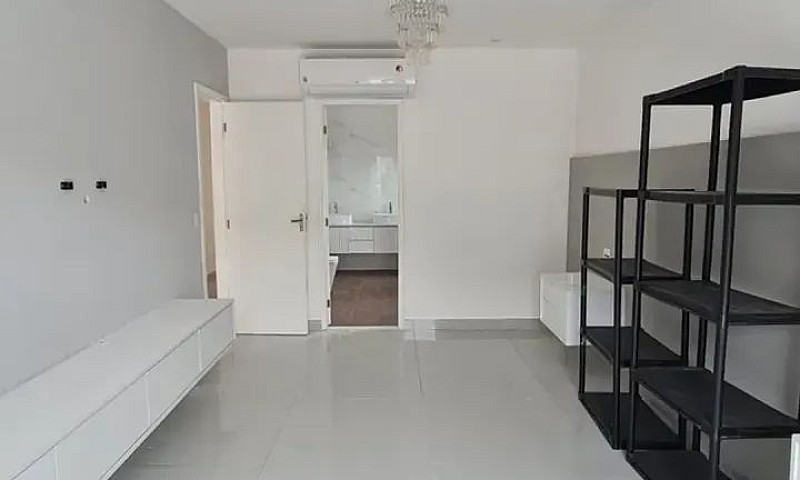 Casa 4 Suítes - Jard...