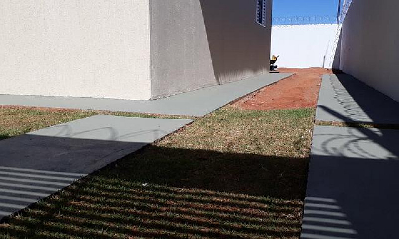 Linda E Ampla Residê...