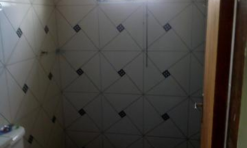 Alugo Linda Casa 800...