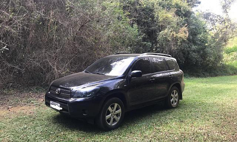 Toyota Rav4 Completa...