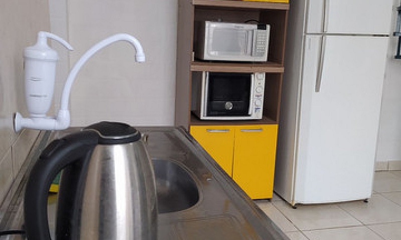 Quarto Com Banheiro ...