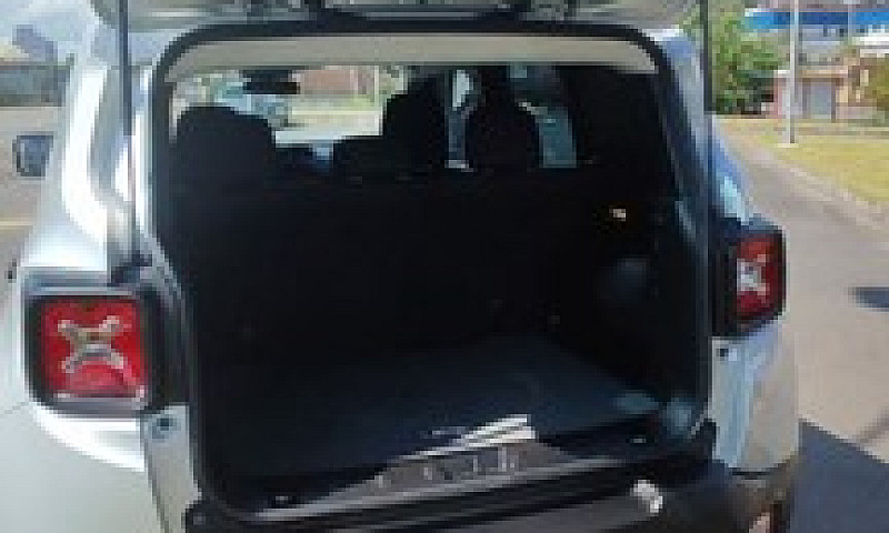  Jeep Renegade 1.8 M...