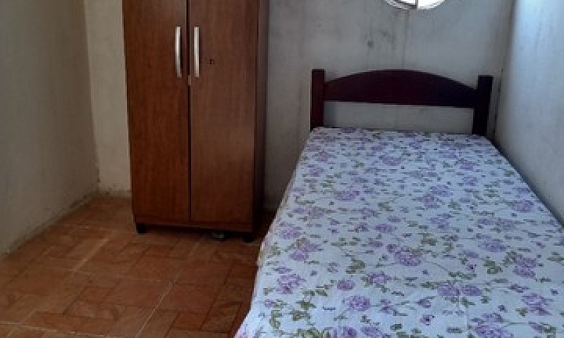 Aluguel De Quarto In...