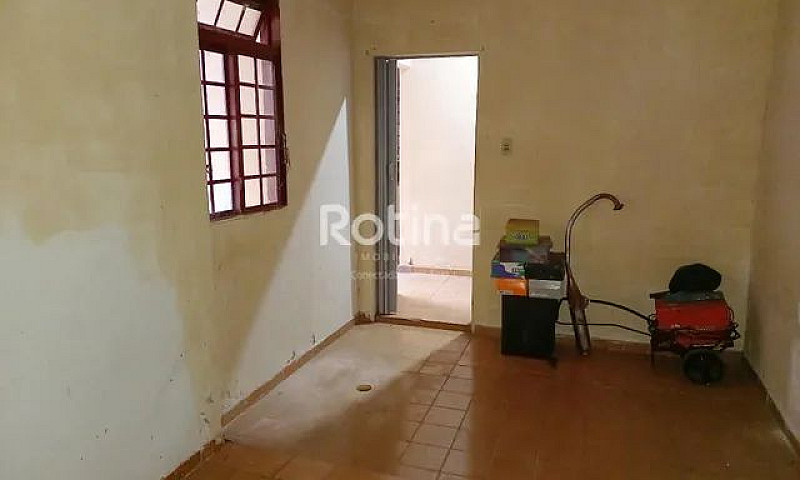 Casa À Venda, 2 Quar...
