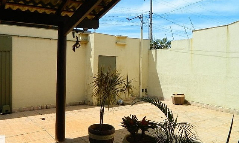 Casa A Venda  260 Me...
