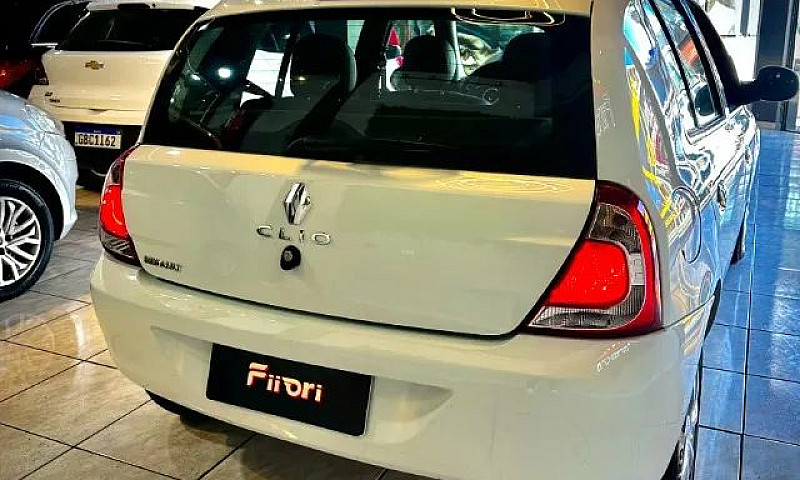 Renault Clio Express...