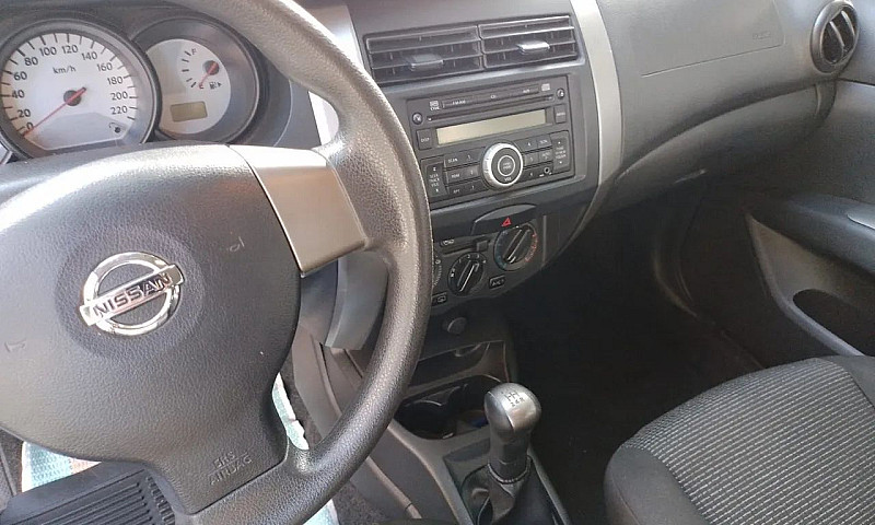 Nissan Livina S 1.6 ...