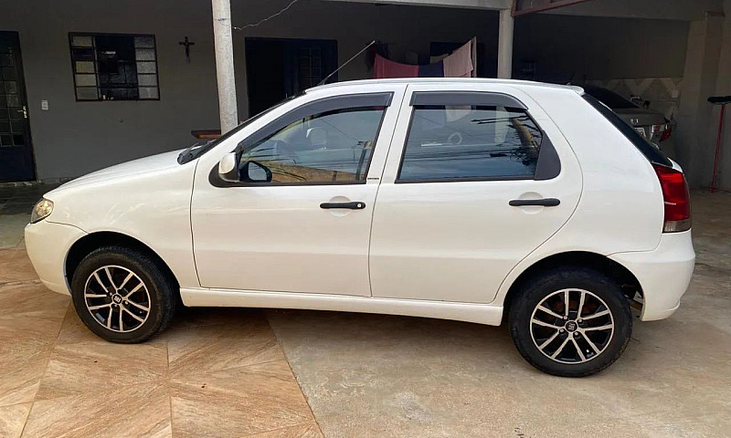 Fiat Palio 1.0 Econo...