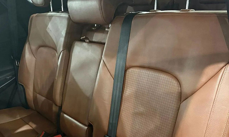 Hyundai Santa Fe 3.3...