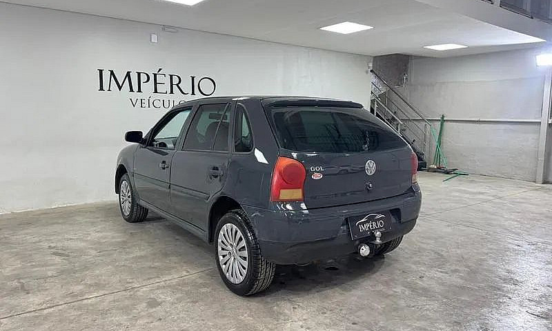 Volkswagen Gol 1.0 8...