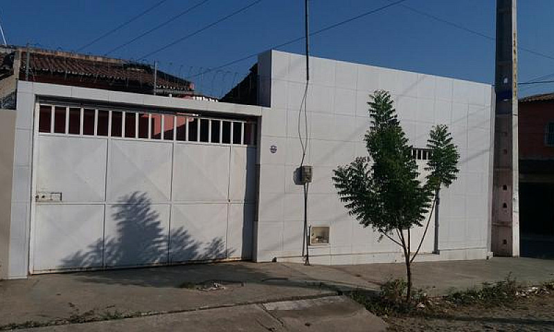 Vendo Casa Próximo A...